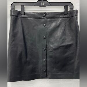 Wilfred Faux Leather Snap-Front Mini Skirt | Aritzia | Black